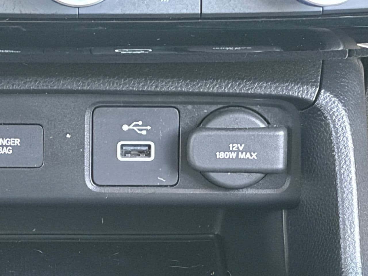 2024 Honda Civic Hatchback EX-L - Photo 22