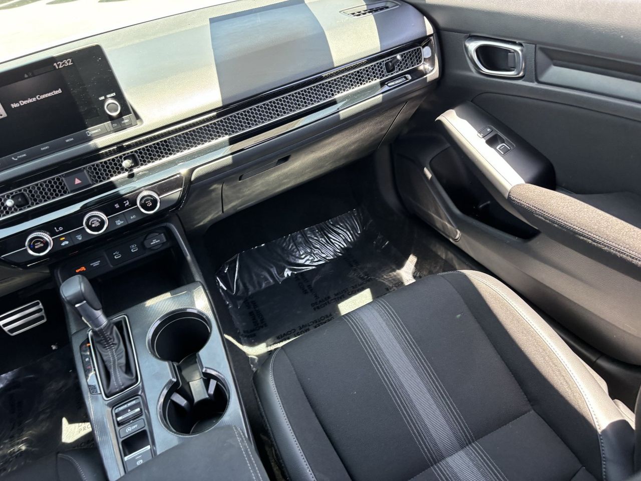 2025 Honda Civic Sport - Photo 14
