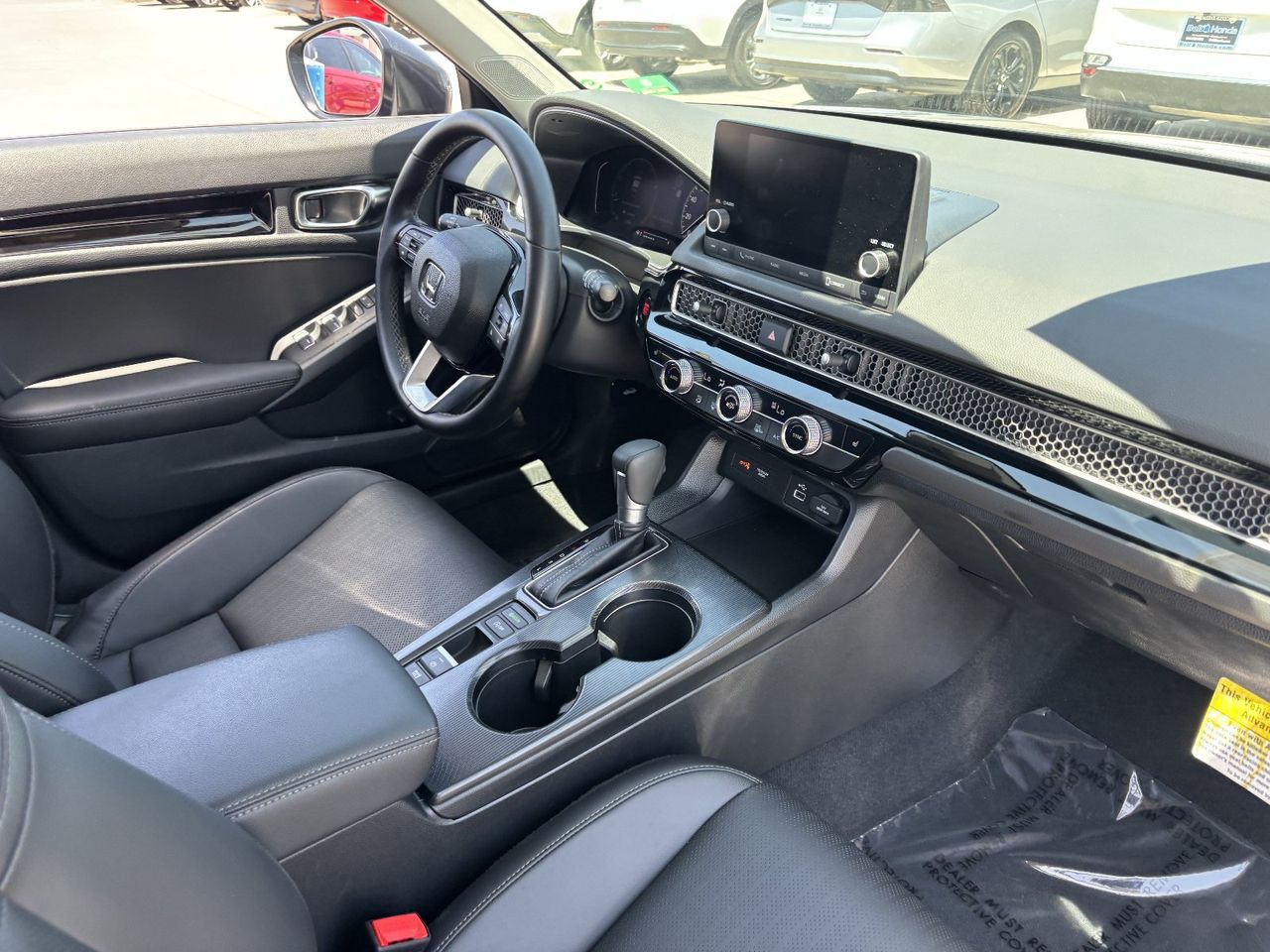 2024 Honda Civic Hatchback EX-L - Photo 10