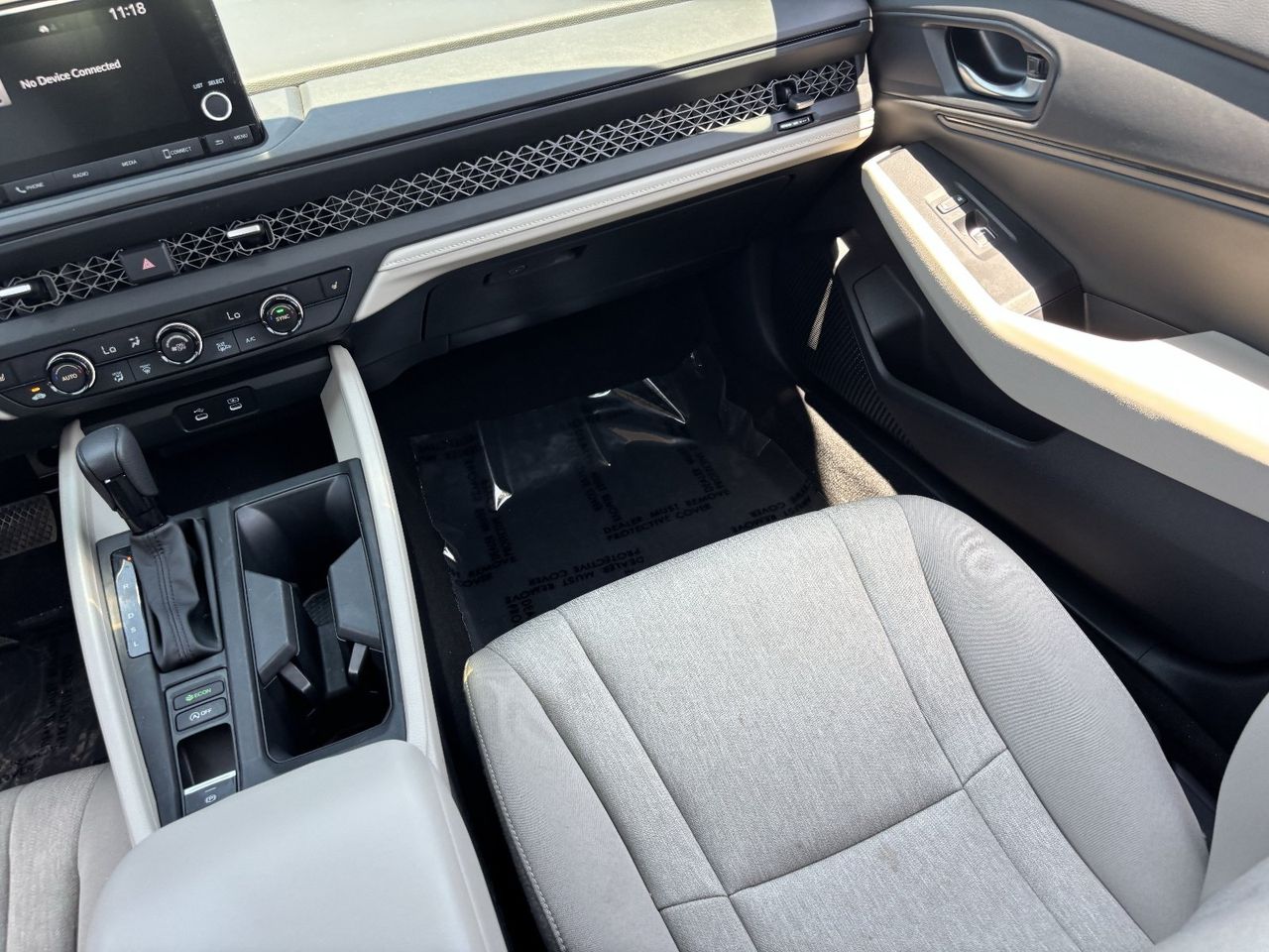 2024 Honda Accord EX - Photo 14