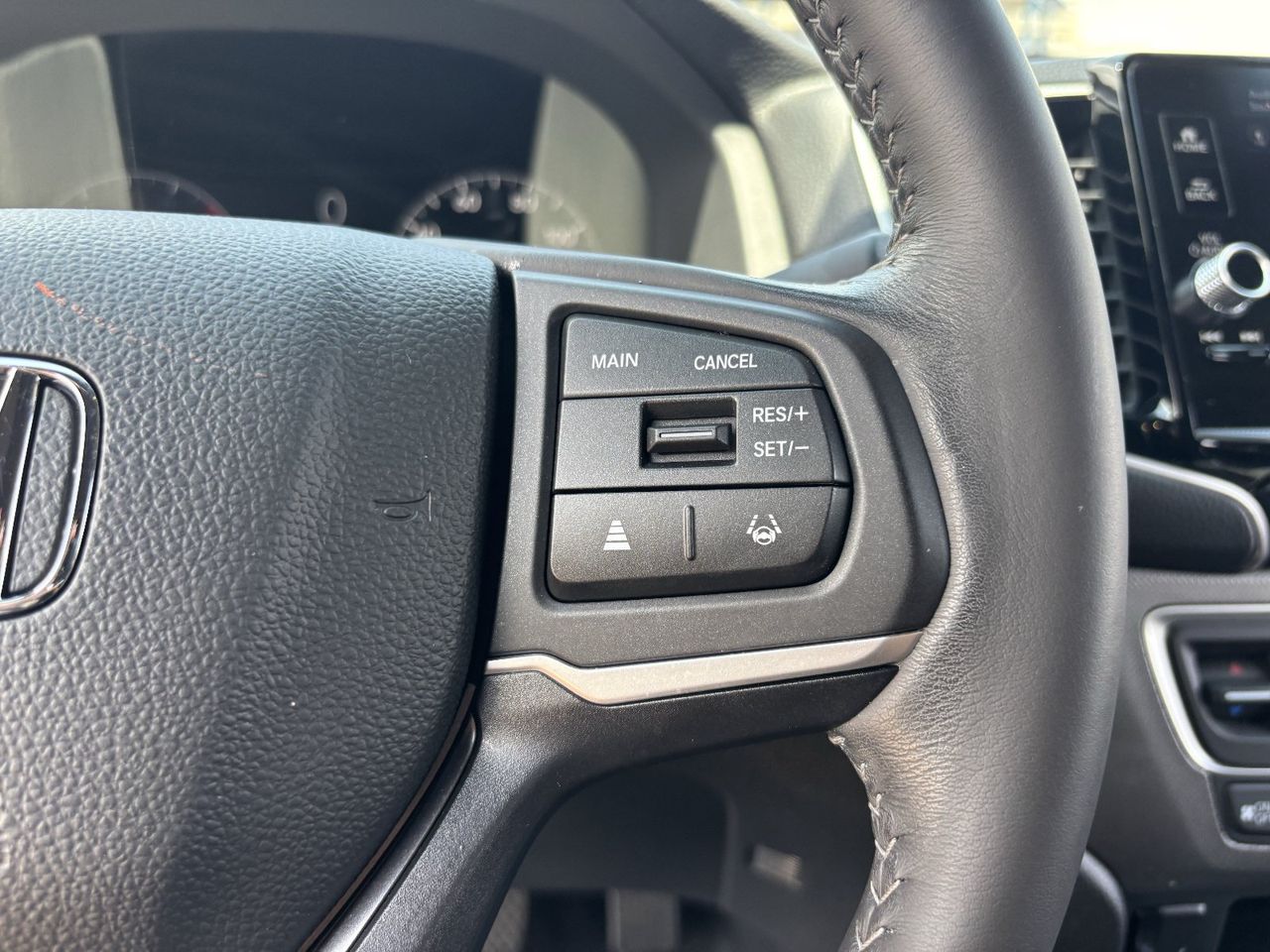 2025 Honda Ridgeline RTL - Photo 28