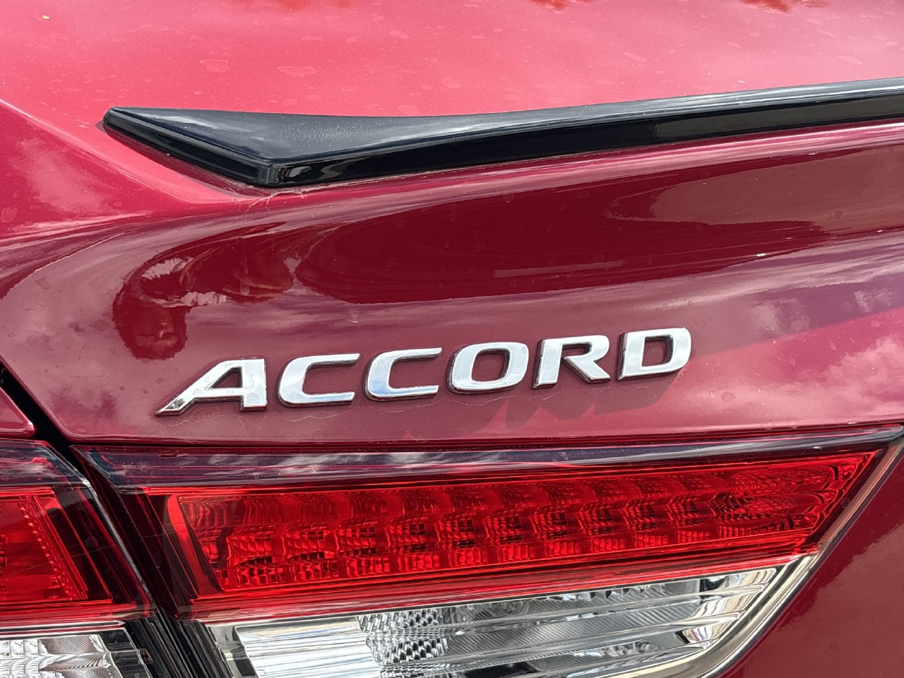 2022 Honda Accord Hybrid Sport - Photo 8