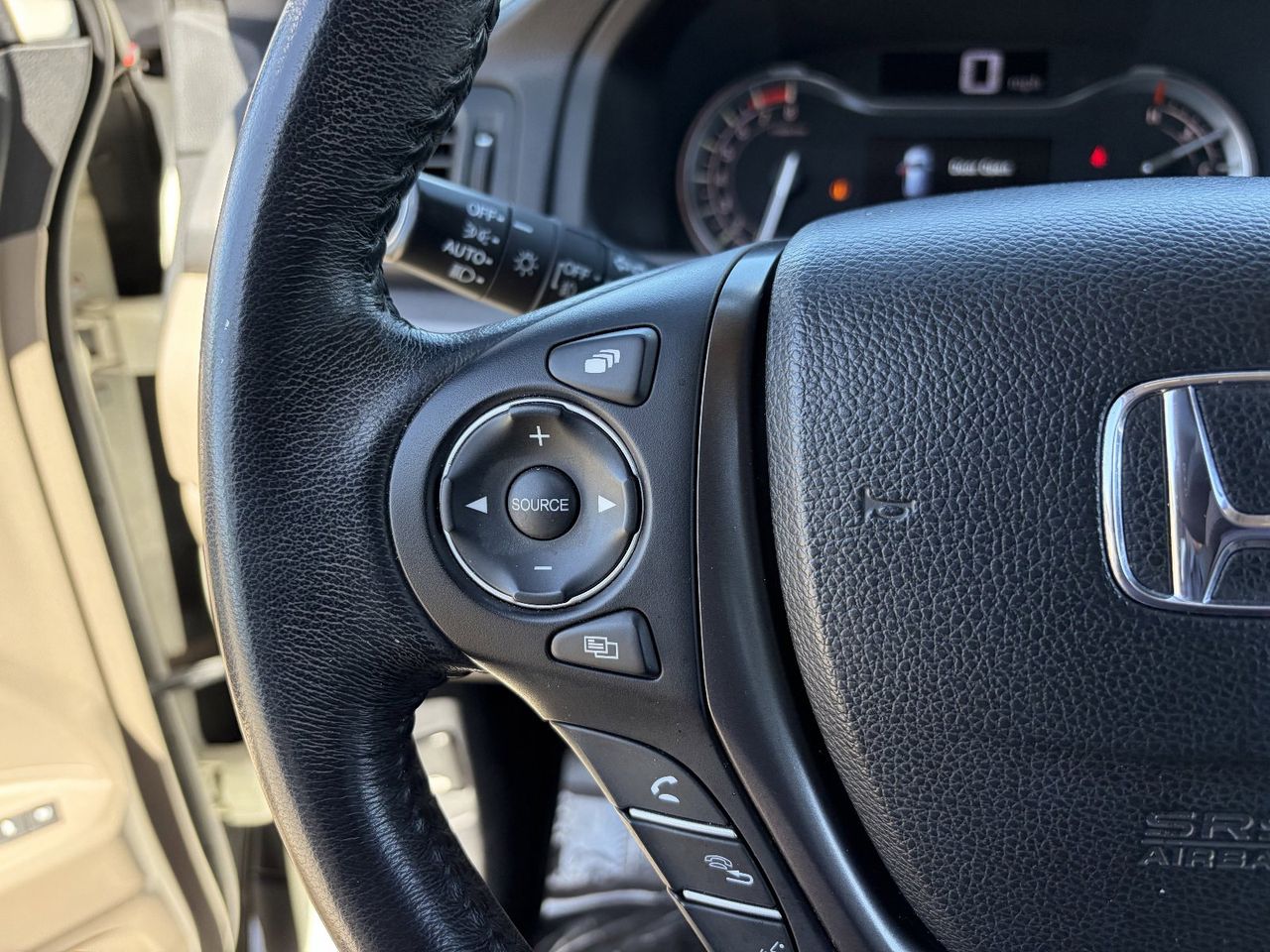2017 Honda Pilot EX-L - Photo 22