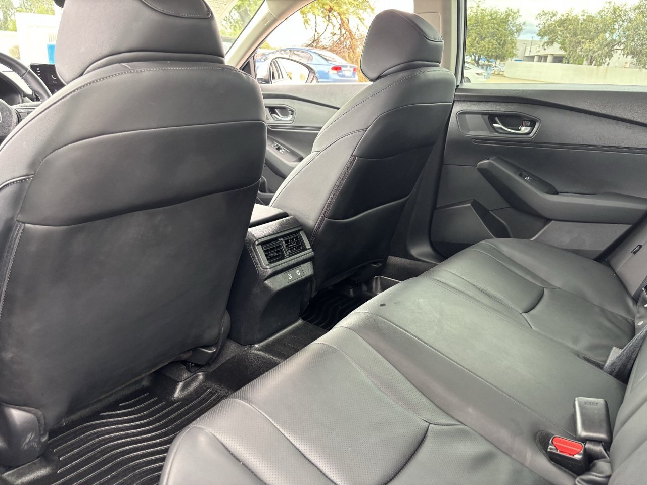 2025 Honda Accord Hybrid EX-L - Photo 15