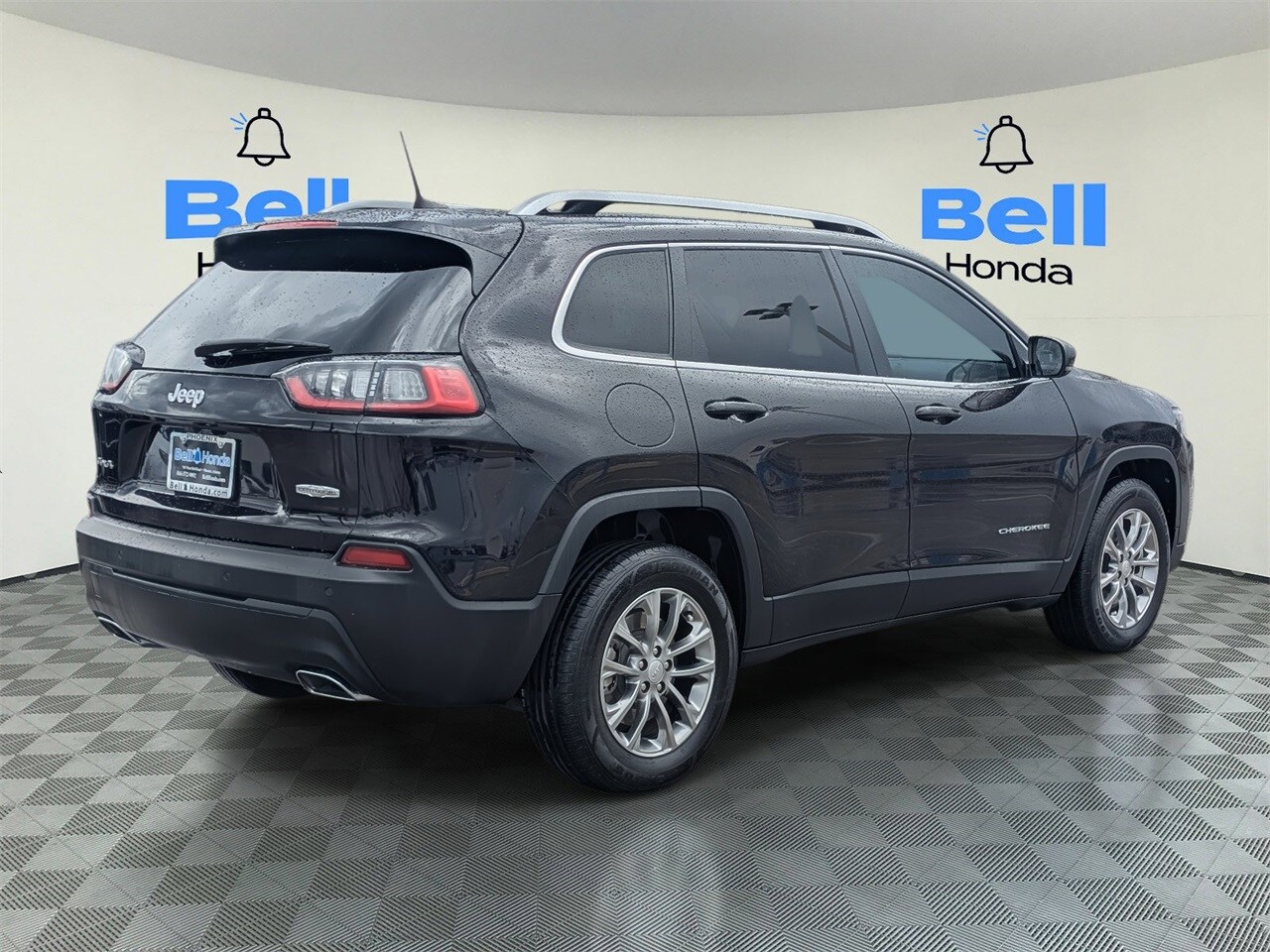 2021 Jeep Cherokee Latitude Lux photo 3