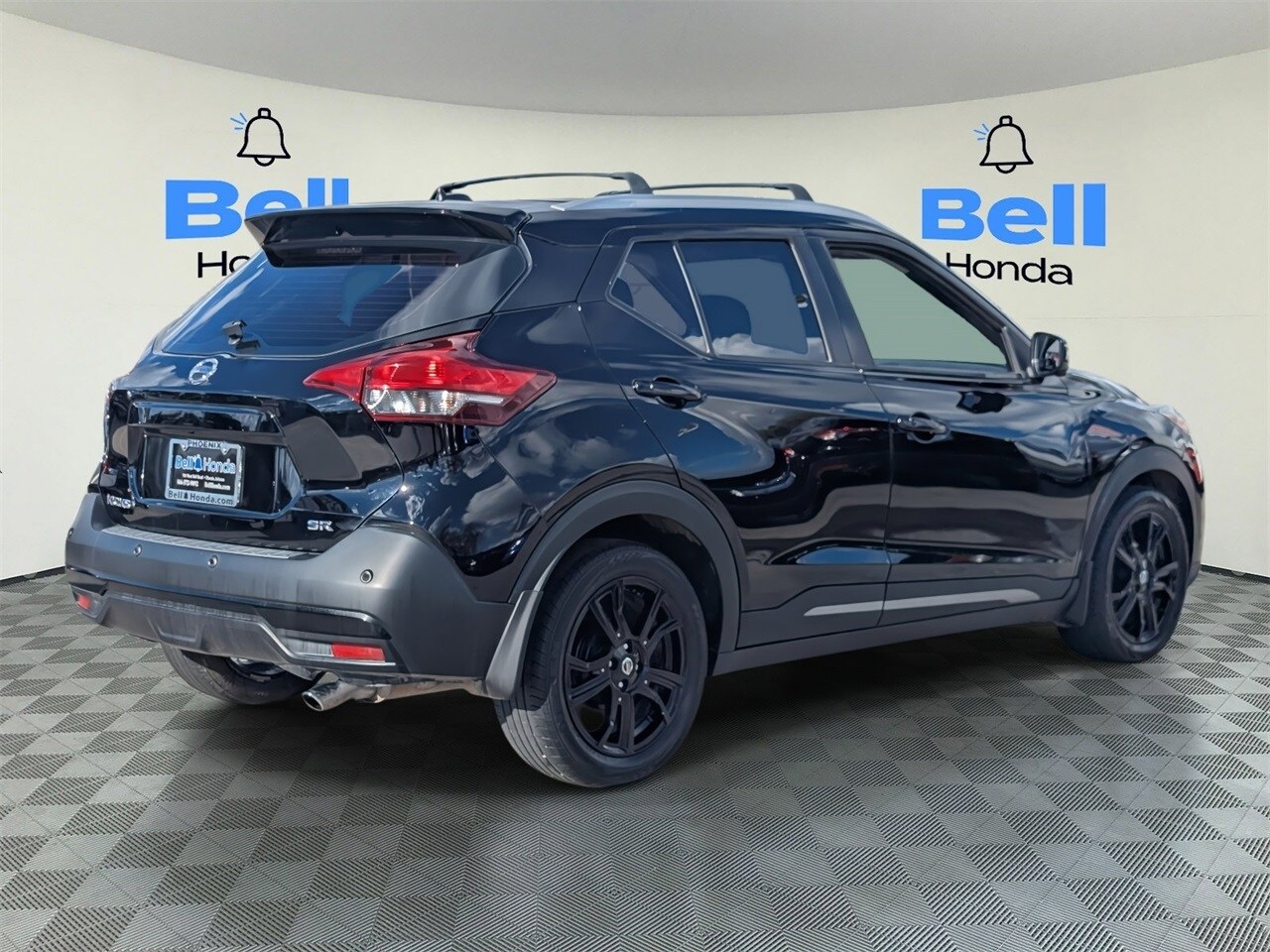 2020 Nissan Kicks SR photo 4