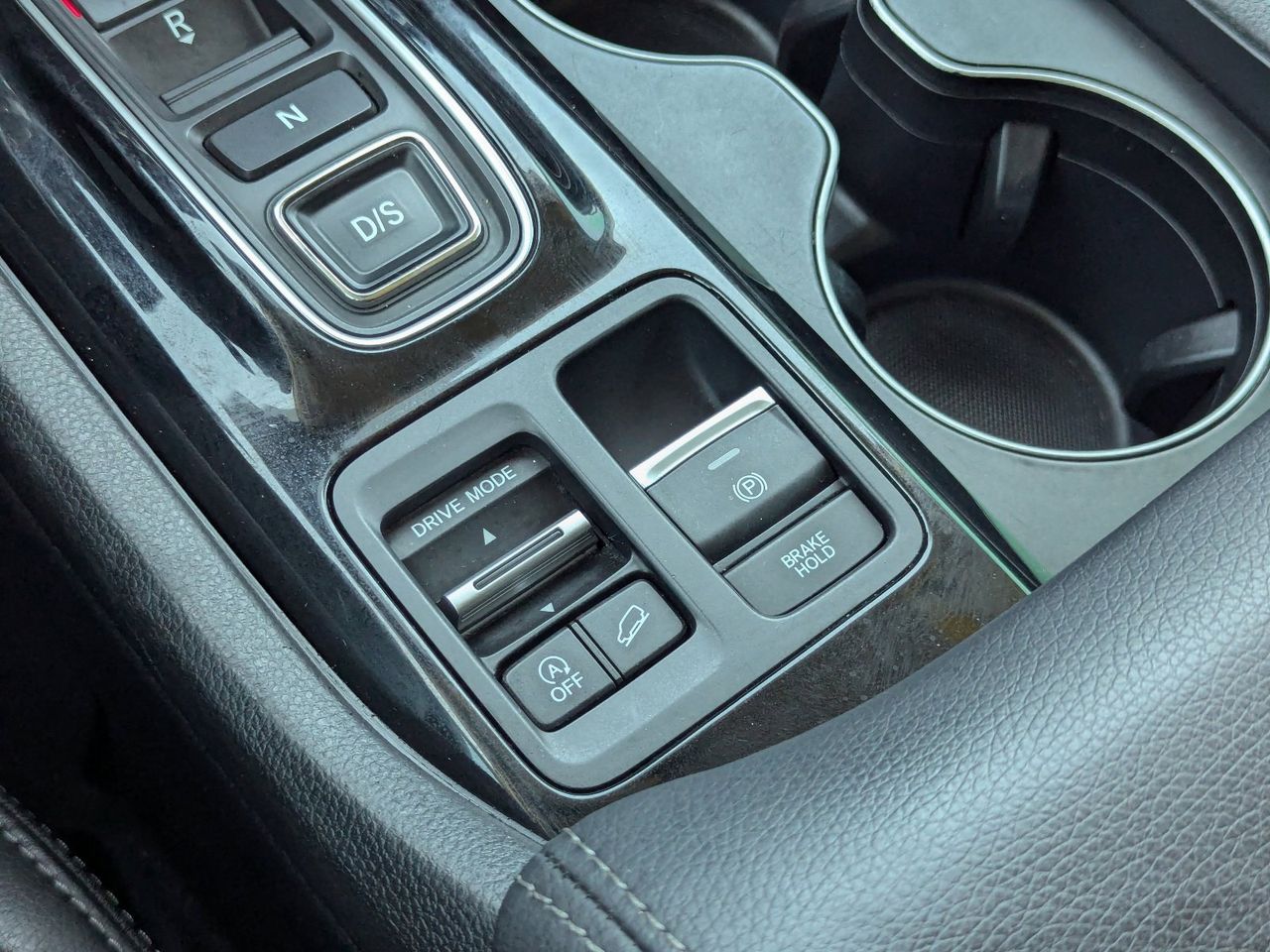 2025 Honda Pilot EX-L - Photo 29