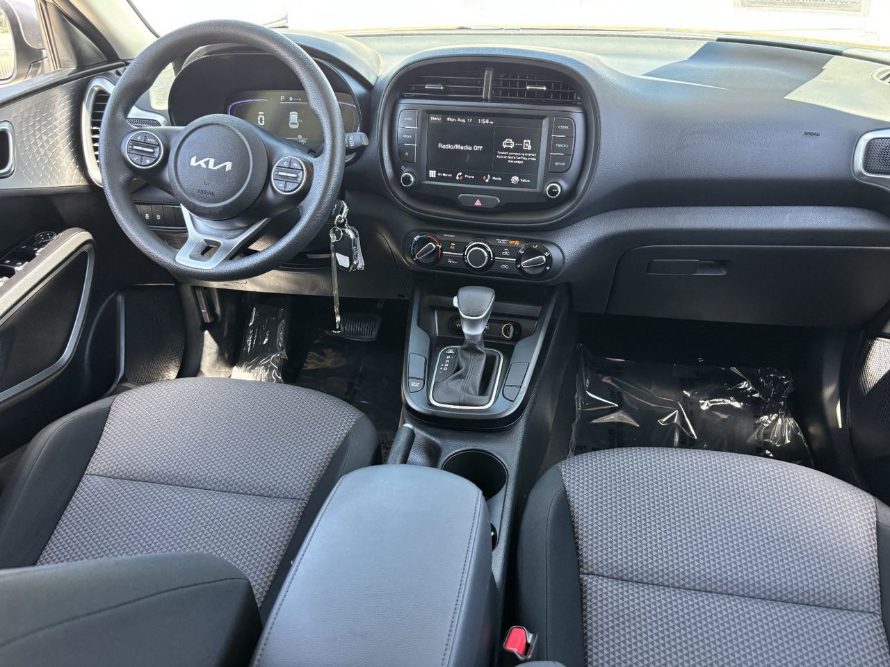 Photo 13
