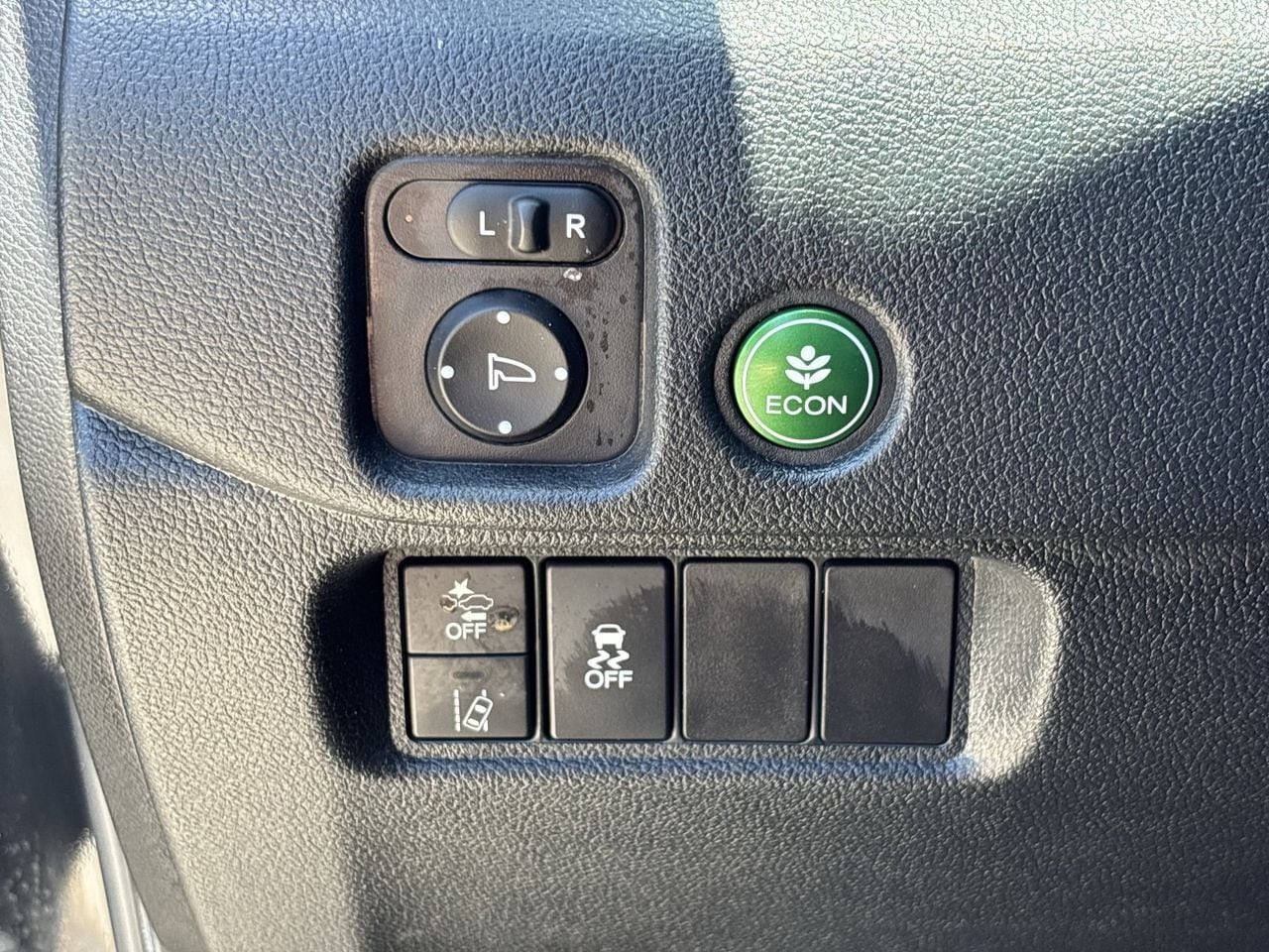 2022 Honda Pilot SE - Photo 30