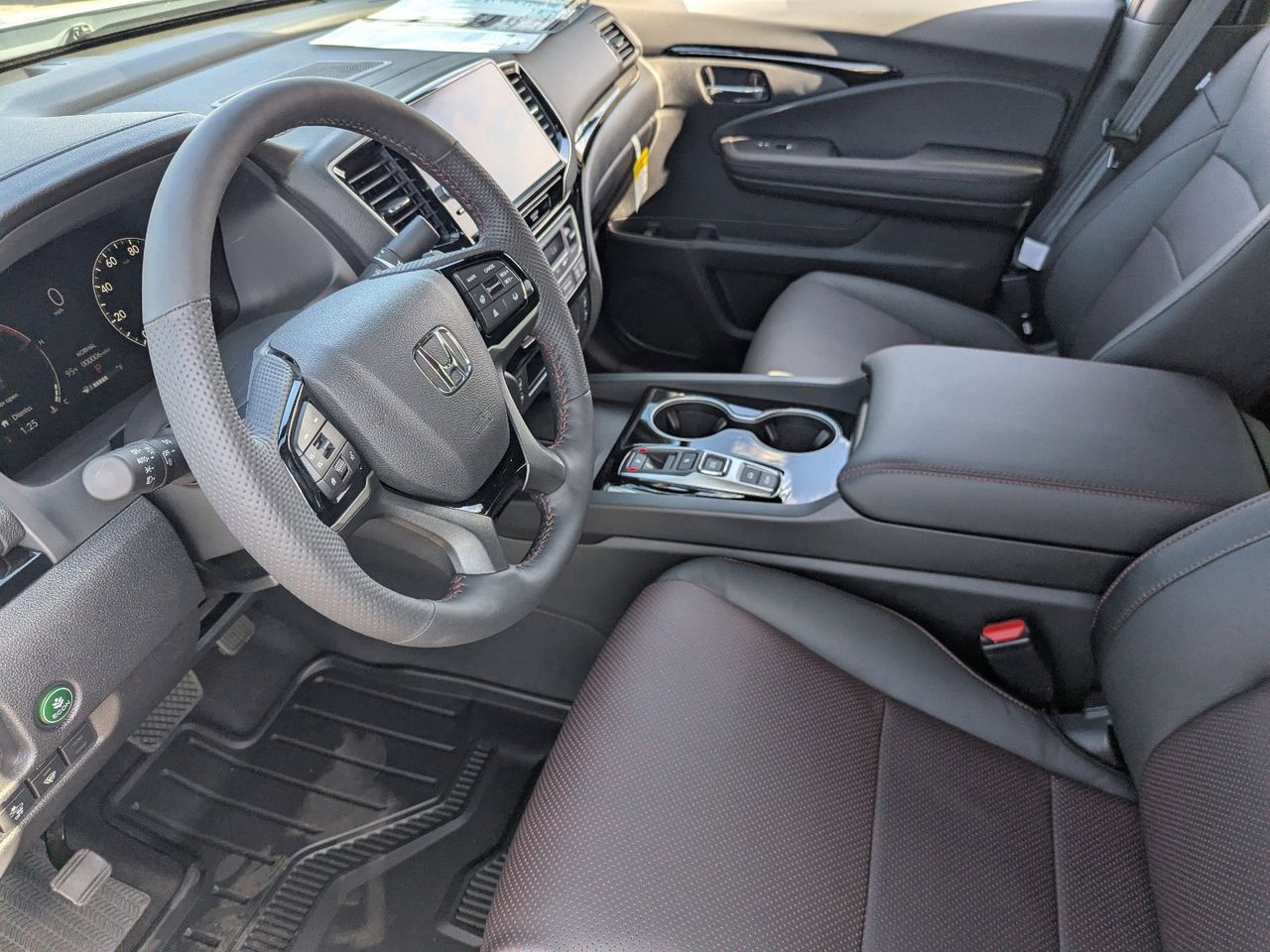 2026 Honda Ridgeline Black Edition - Photo 10