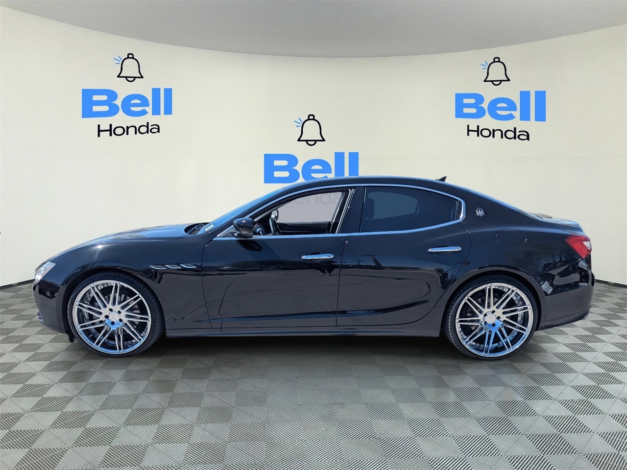 Used 2016 Maserati Ghibli Base with VIN ZAM57XSA5G1179412 for sale in Irving, TX