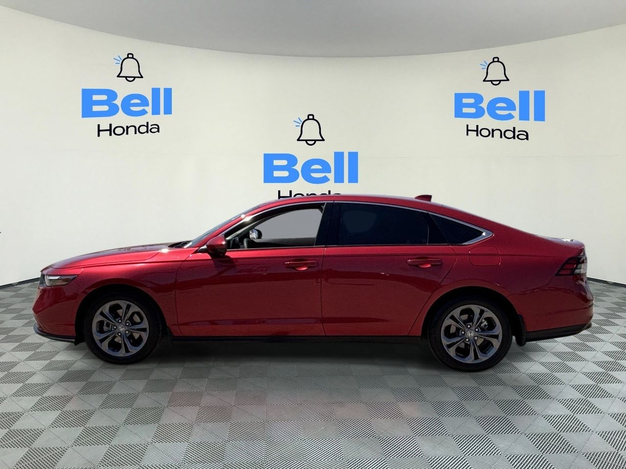 2024 Honda Accord EX - Photo 2