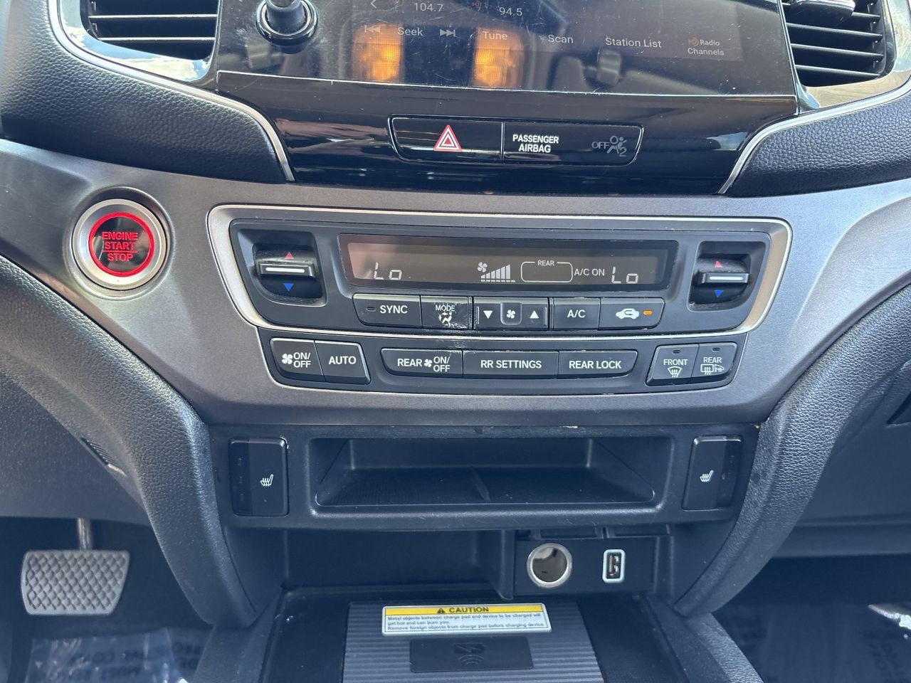 2022 Honda Pilot SE - Photo 22