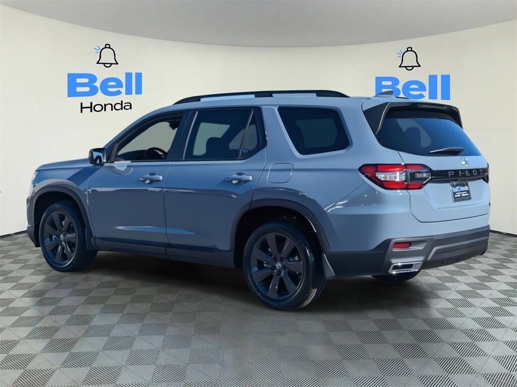 New 2025 Honda Pilot Sport SUV
