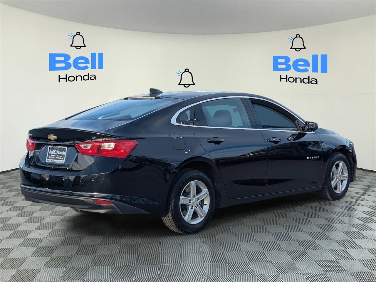 2024 Chevrolet Malibu 1LT photo 4