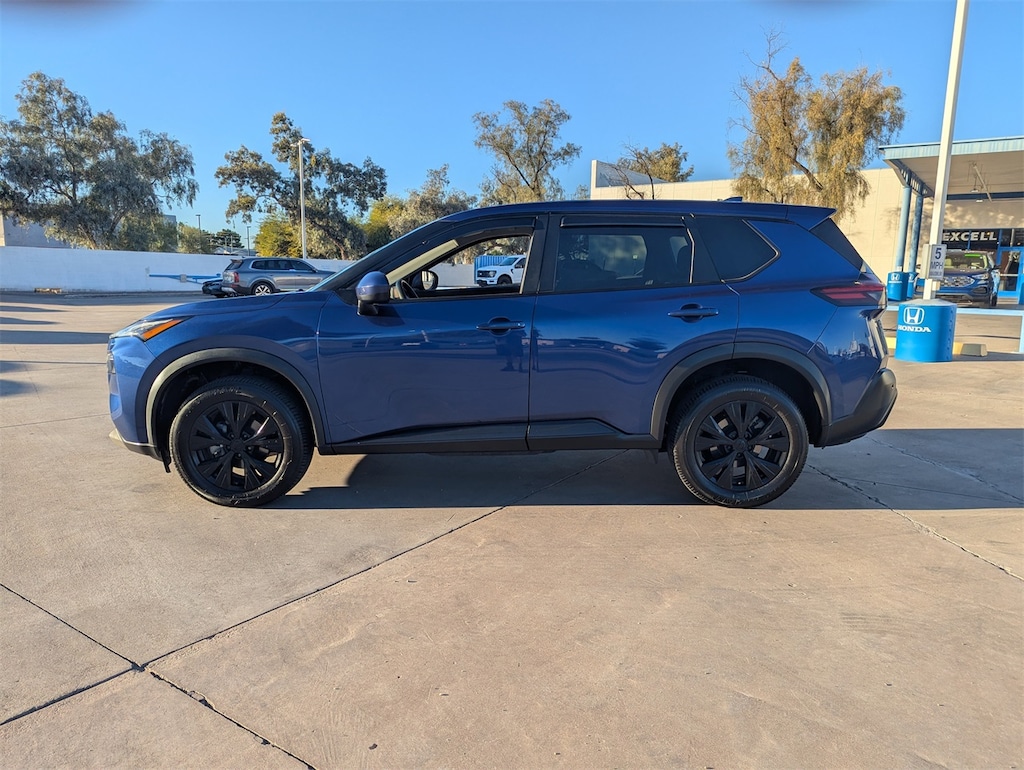 Used 2023 Nissan Rogue SV SUV