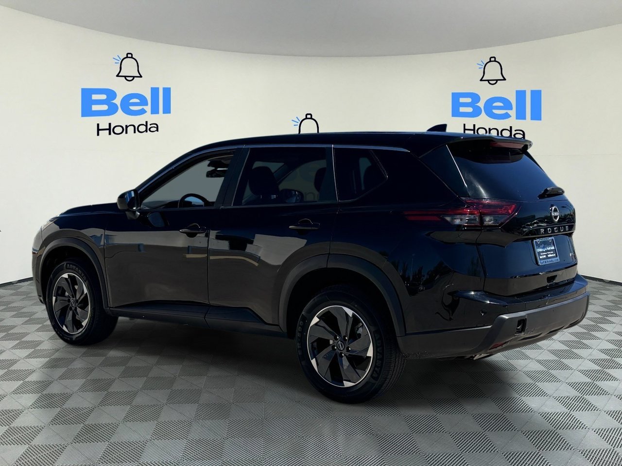 Used 2025 Nissan Rogue SV SUV
