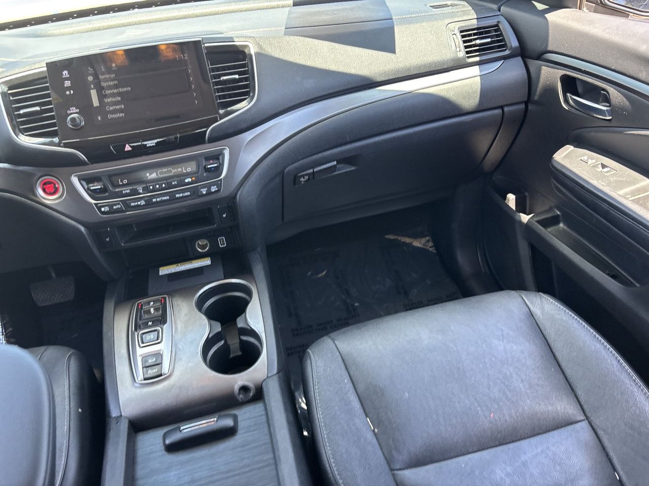 2022 Honda Pilot SE - Photo 14