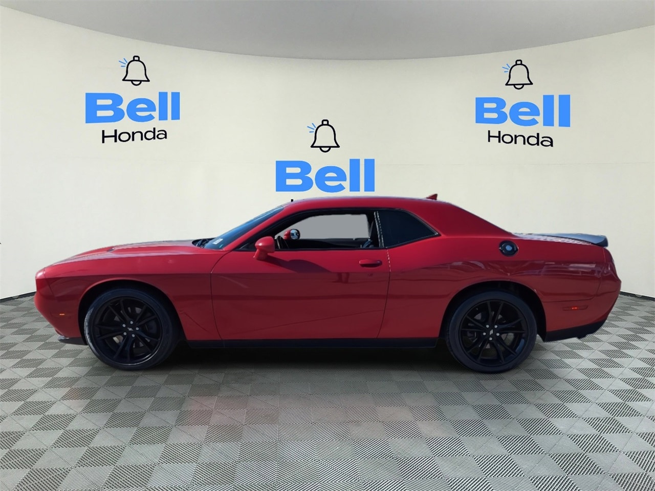 Used 2017 Dodge Challenger SXT Plus with VIN 2C3CDZAGXHH665551 for sale in Phoenix, AZ