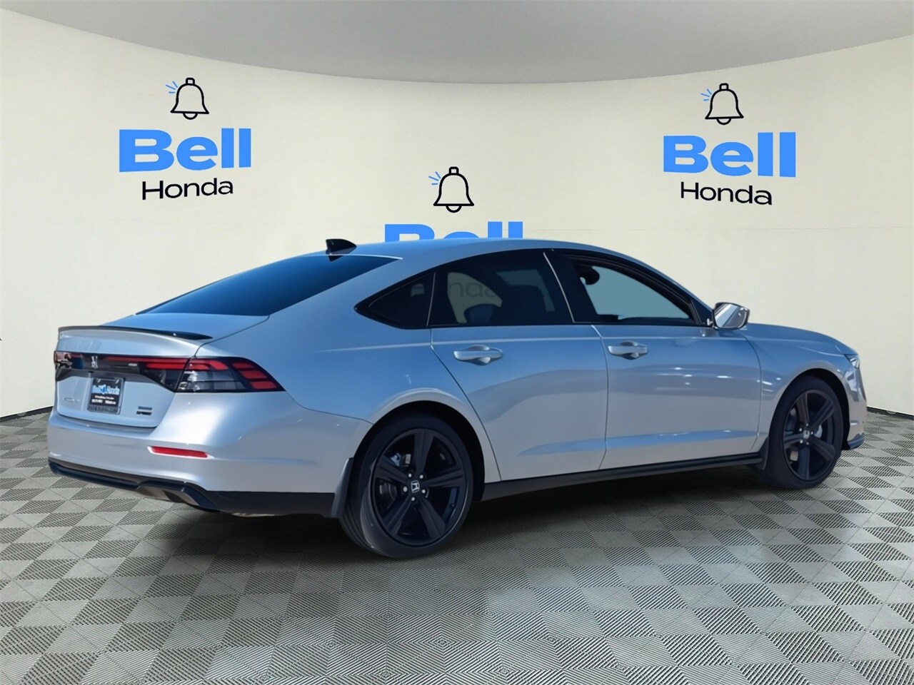 2025 Honda Accord Hybrid Sport-L photo 3