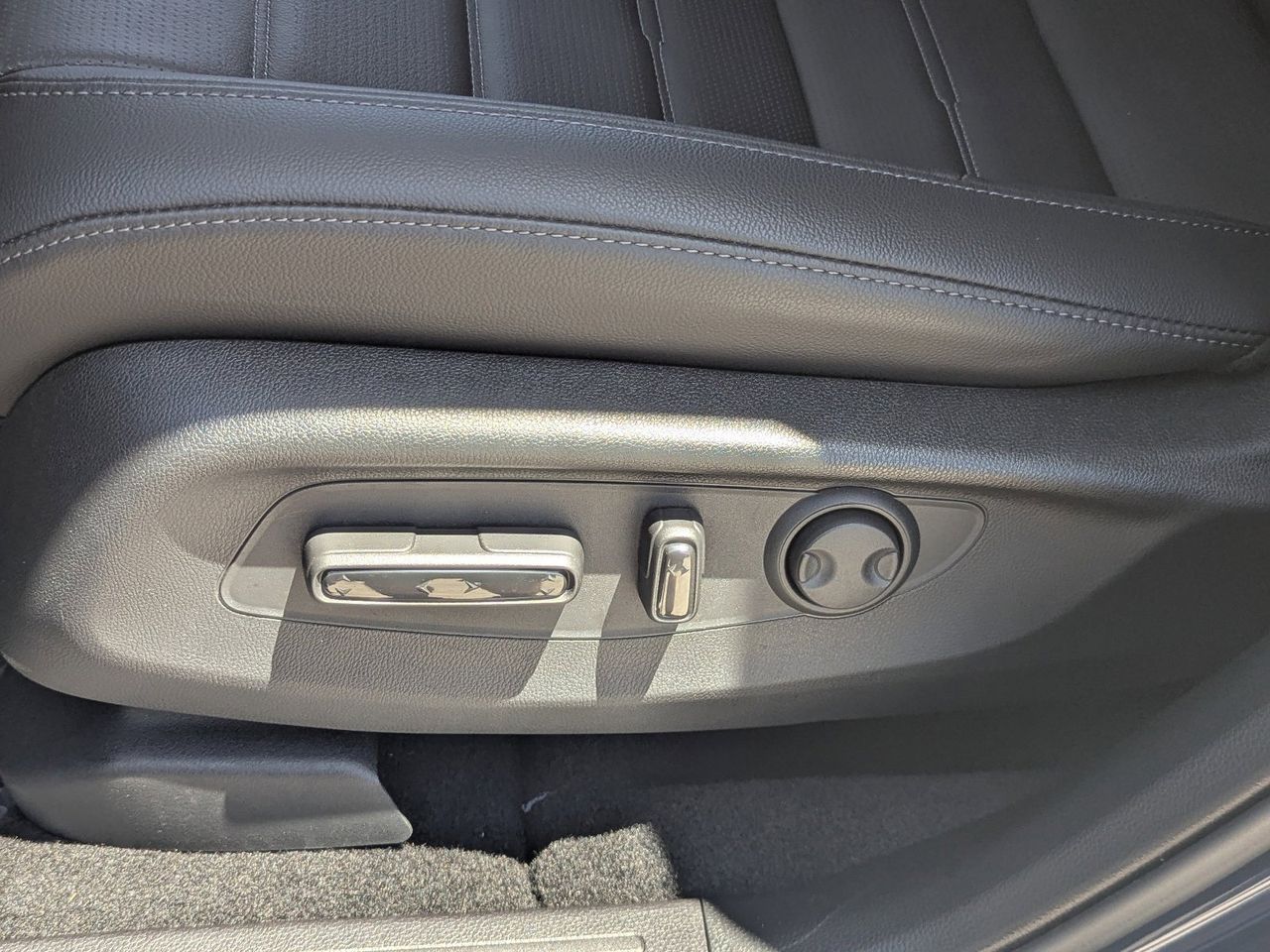 2026 Honda CR-V EX-L - Photo 18