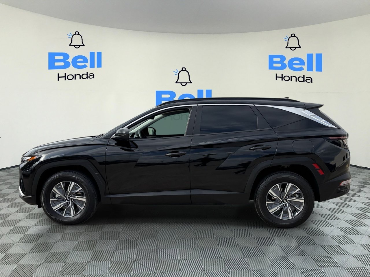 Used 2023 Hyundai Tucson Hybrid Blue SUV