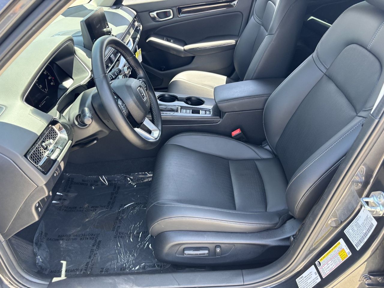 2024 Honda Civic Hatchback EX-L - Photo 18