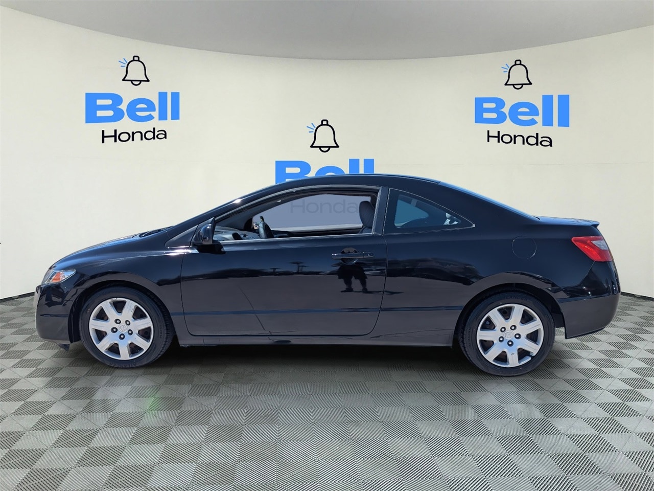 Used 2010 Honda Civic LX with VIN 2HGFG1B69AH530768 for sale in Phoenix, AZ