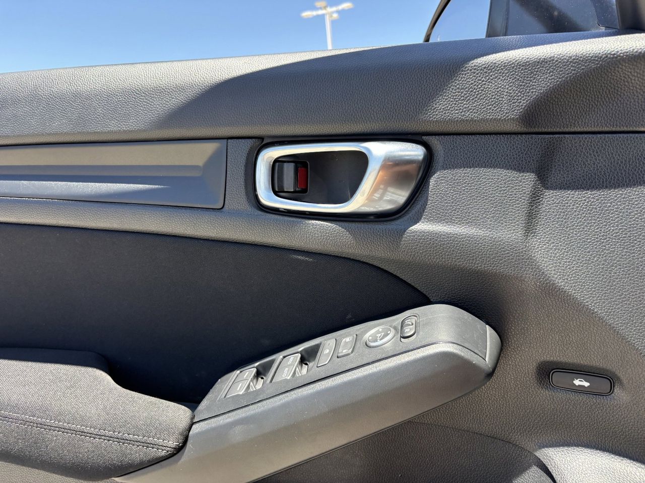 2025 Honda Civic Sport - Photo 19