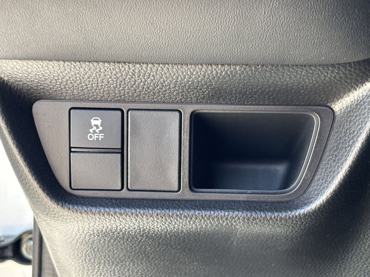 2025 Honda HR-V Sport - Photo 31