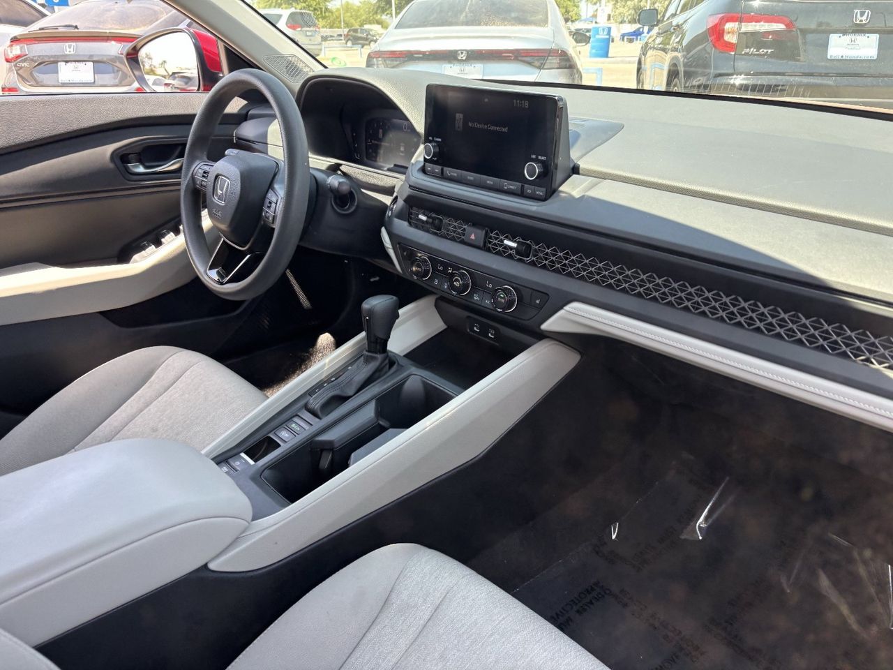 2024 Honda Accord EX - Photo 10