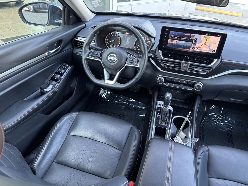 2024 Nissan Altima SR - Photo 20
