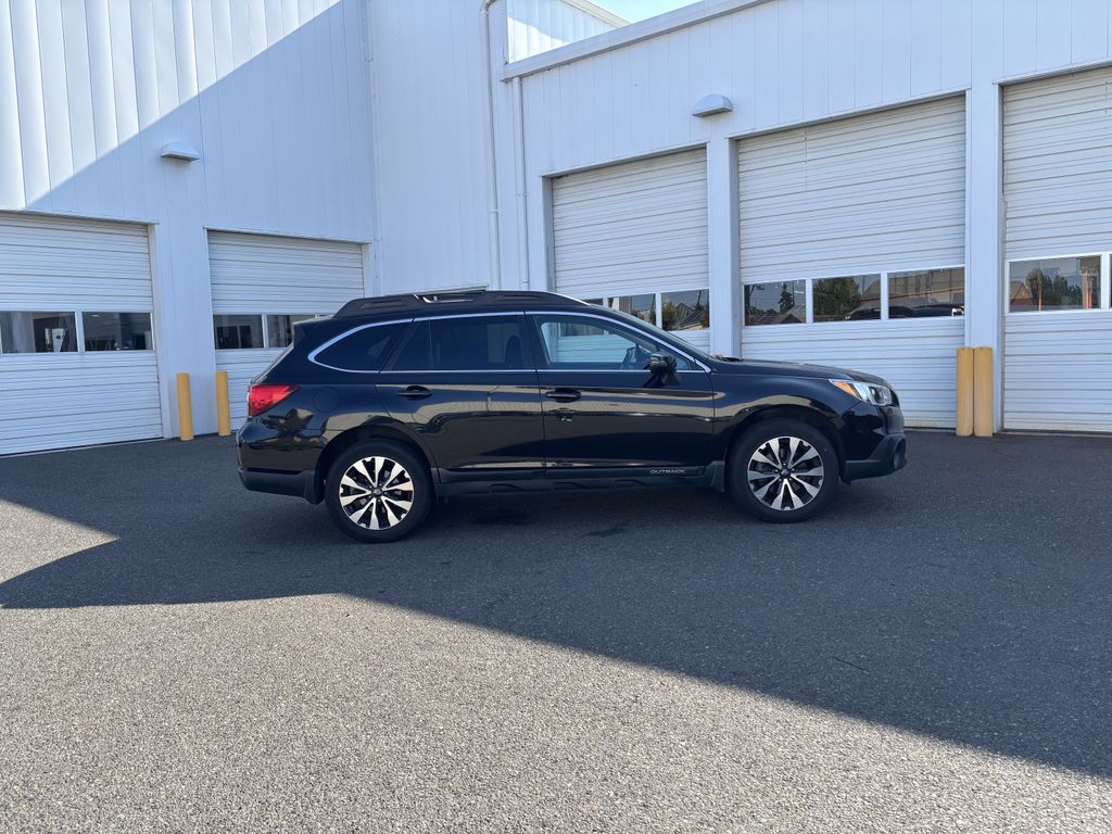 2016 Subaru Outback Limited - Photo 8