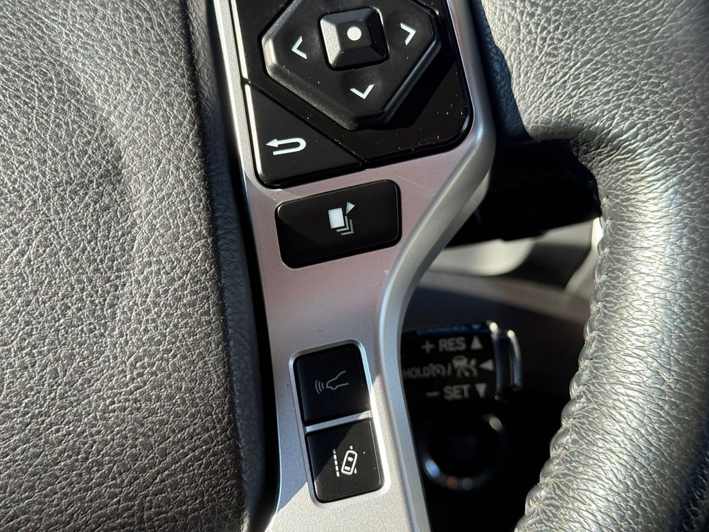 2021 Toyota Tundra SR5 - Photo 22