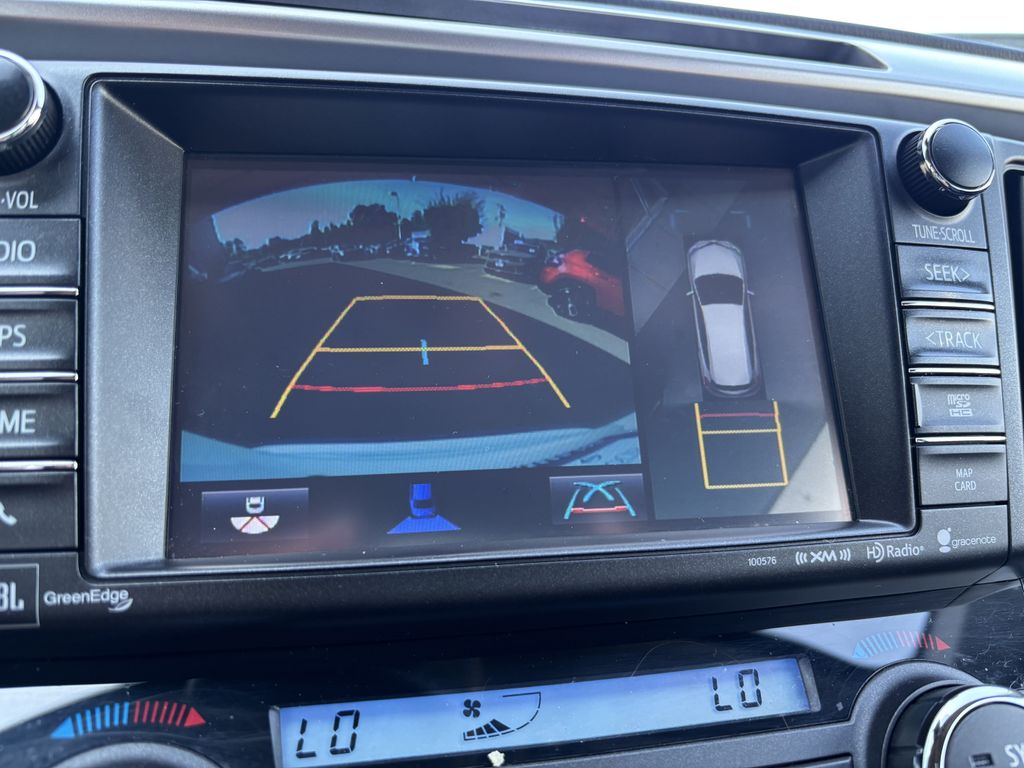 2018 Toyota RAV4 Limited - Photo 31