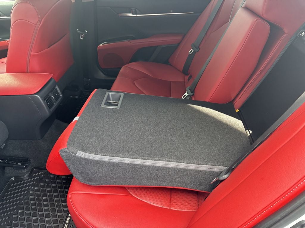 2020 Toyota Camry XSE - Photo 25