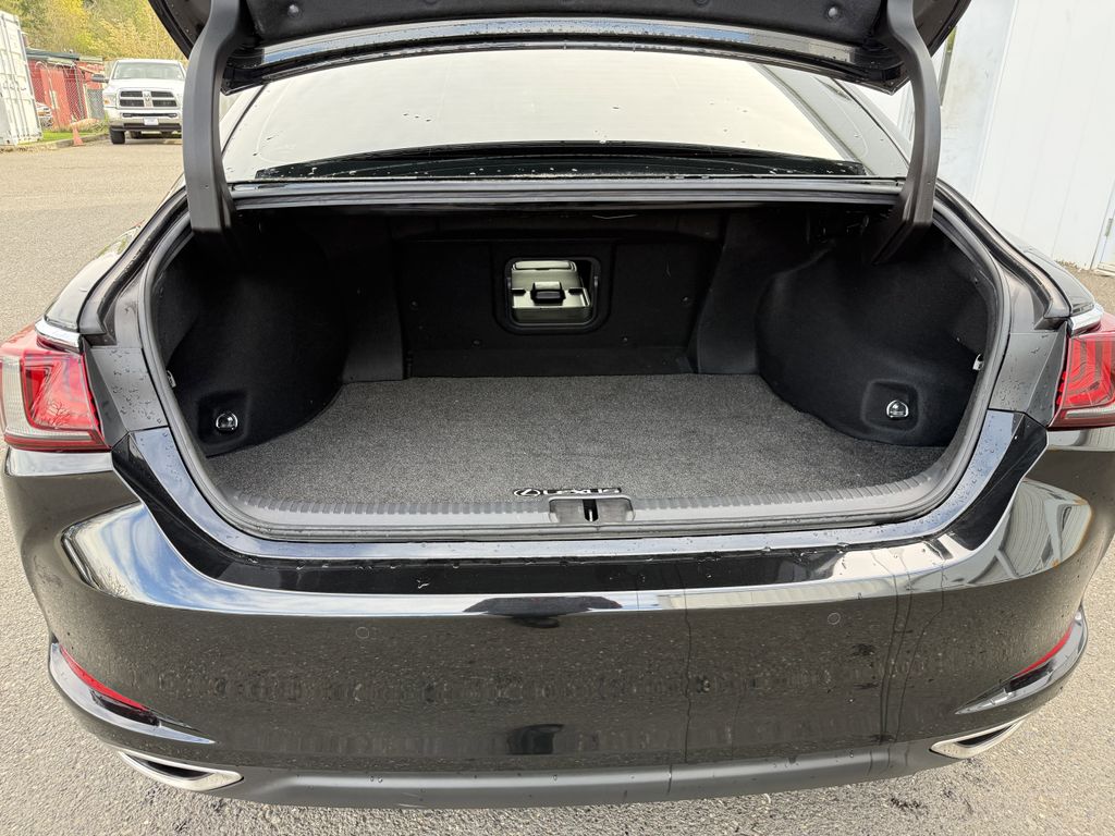 2019 Lexus ES 350 - Photo 26