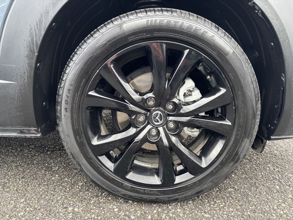 2024 Mazda CX-30 Carbon Edition - Photo 9