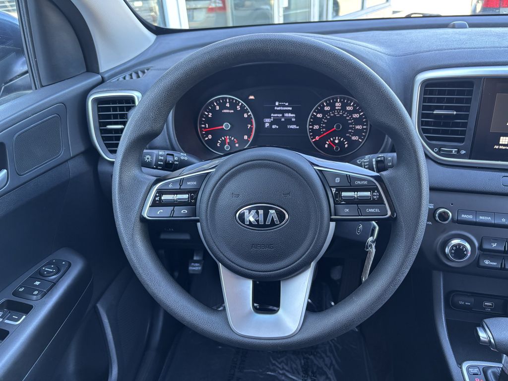 2022 Kia Sportage LX - Photo 13
