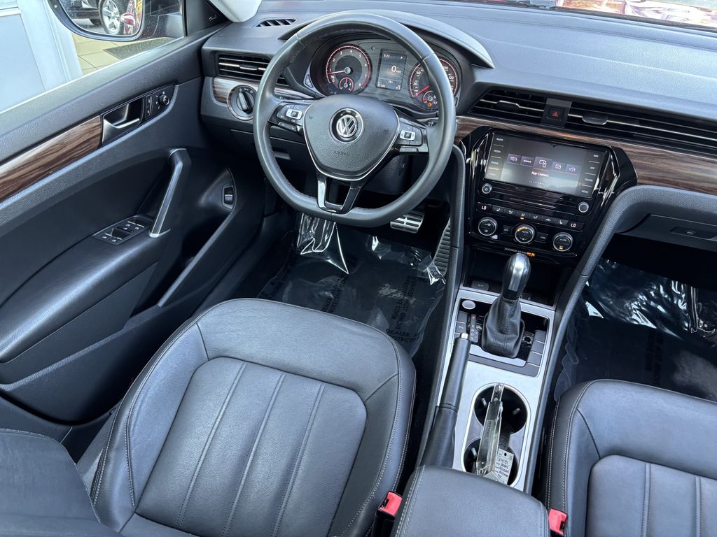 2022 Volkswagen Passat Limited Edition - Photo 16