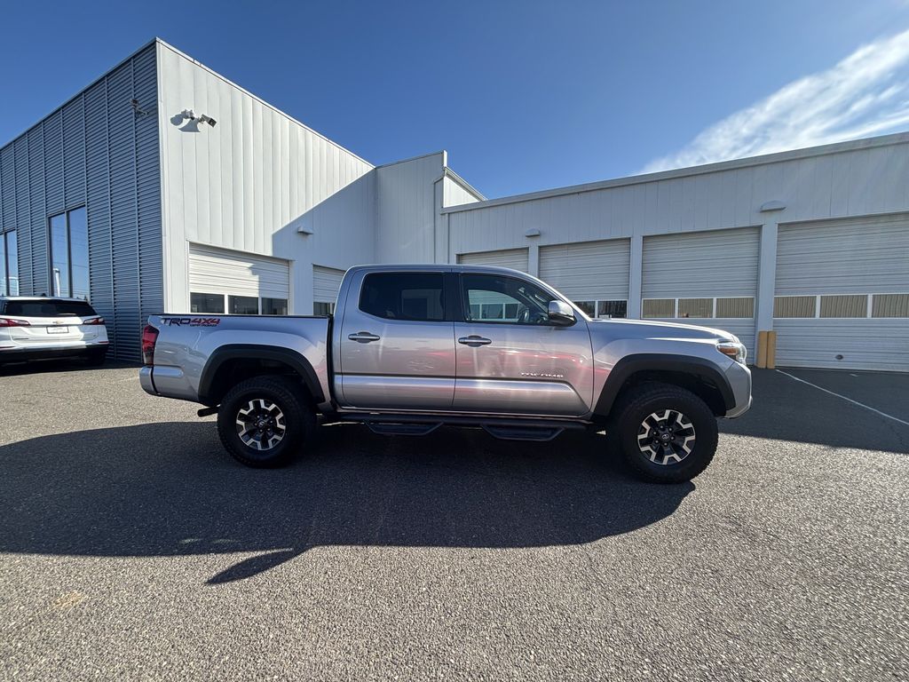 2018 Toyota Tacoma TRD Off Road - Photo 8