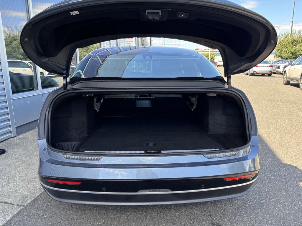 2024 Lucid Air Touring - Photo 25