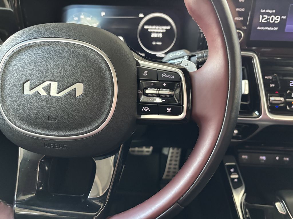 2022 Kia Sorento SX - Photo 15