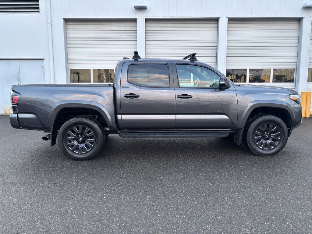 2022 Toyota Tacoma Limited - Photo 8