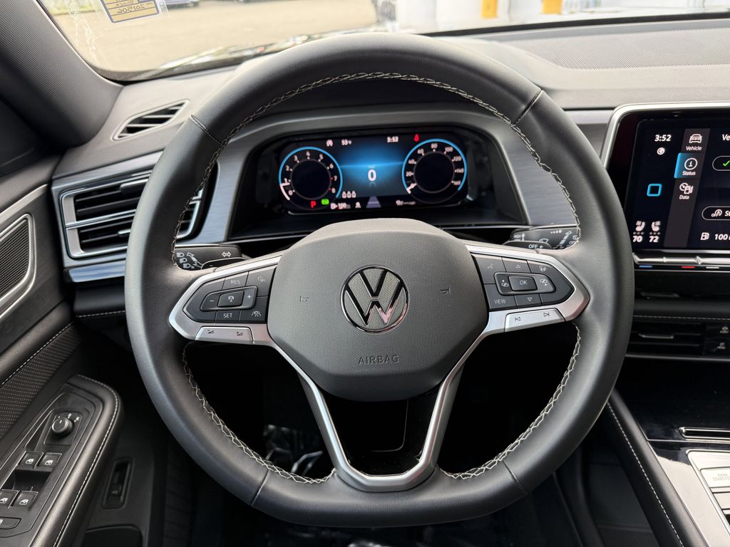 2025 Volkswagen Atlas Cross Sport SE w/Tech - Photo 14