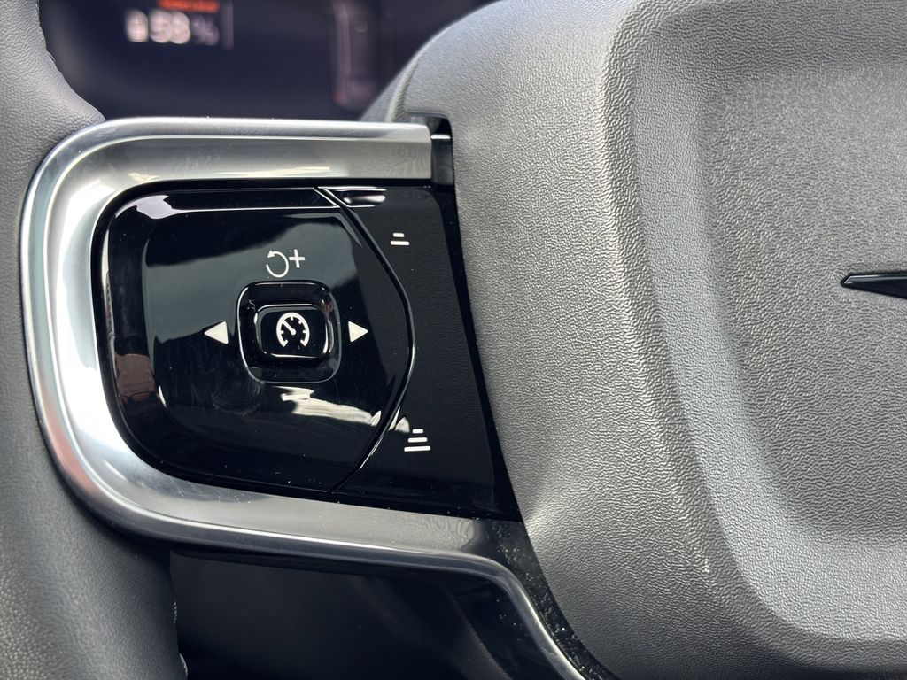 2023 Polestar 2 - Photo 14