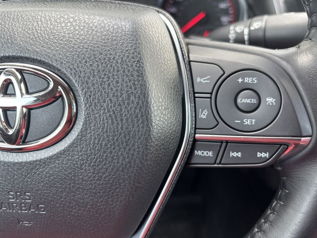 2020 Toyota Camry XSE - Photo 15