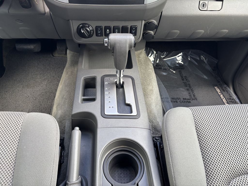 2016 Nissan Frontier SV - Photo 20