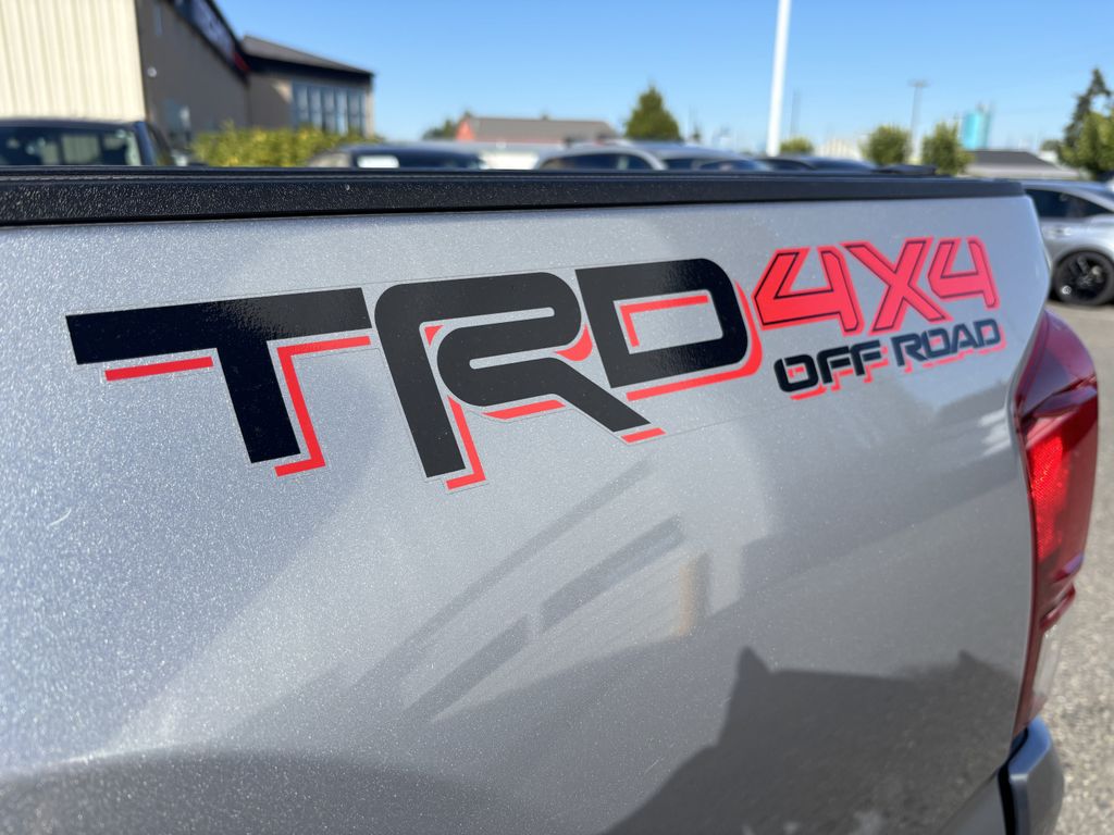 2018 Toyota Tacoma TRD Off Road - Photo 12