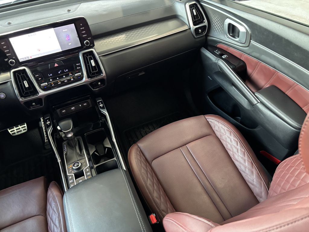 2022 Kia Sorento SX - Photo 23